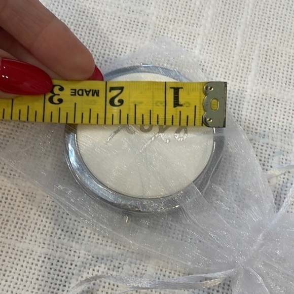 Personal vanity pocket mirror new in gift bag XOXO darlin you are a masterpiece - Picture 8 of 9